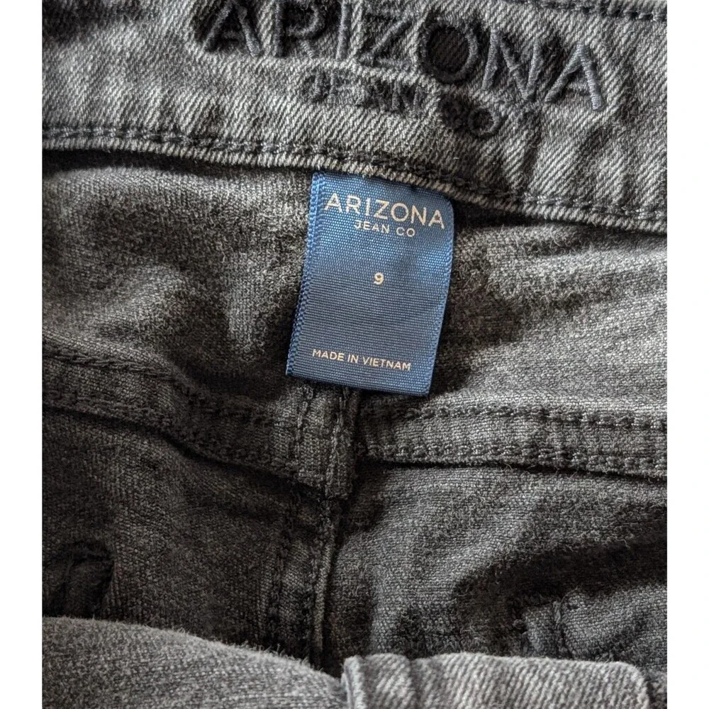 Arizona Jean Co Black Distressed Denim Shorts High Rise Frayed Juniors Size 9